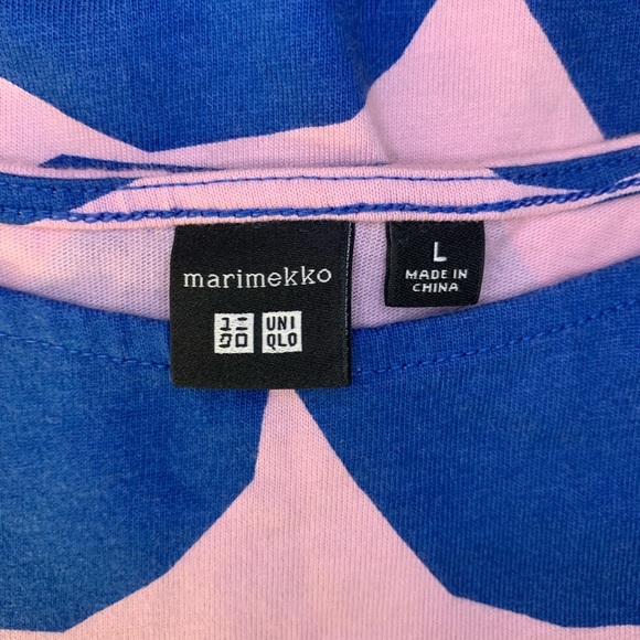 Uniqlo tees. - Picture 5 of 7